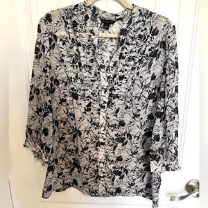 Womens Banana Republic Button Up Blouse
